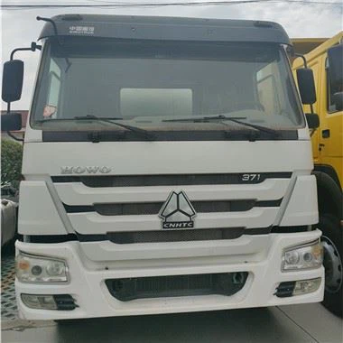 Gebruikte Sinotruk Howo 371 6×4 mengtank VRACHTWAGEN