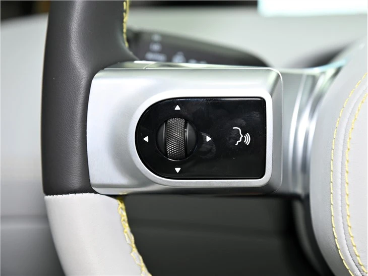 2023 NEW Avita 11 Huawei EV Luxury SUV