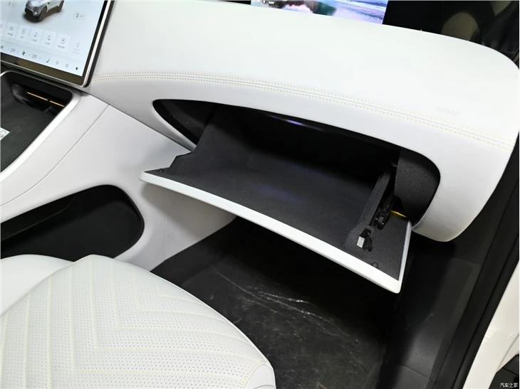 2023 NEW Avita 11 Huawei EV Luxury SUV