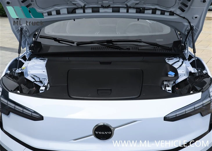 2024 Volvo EX30 EV SUV